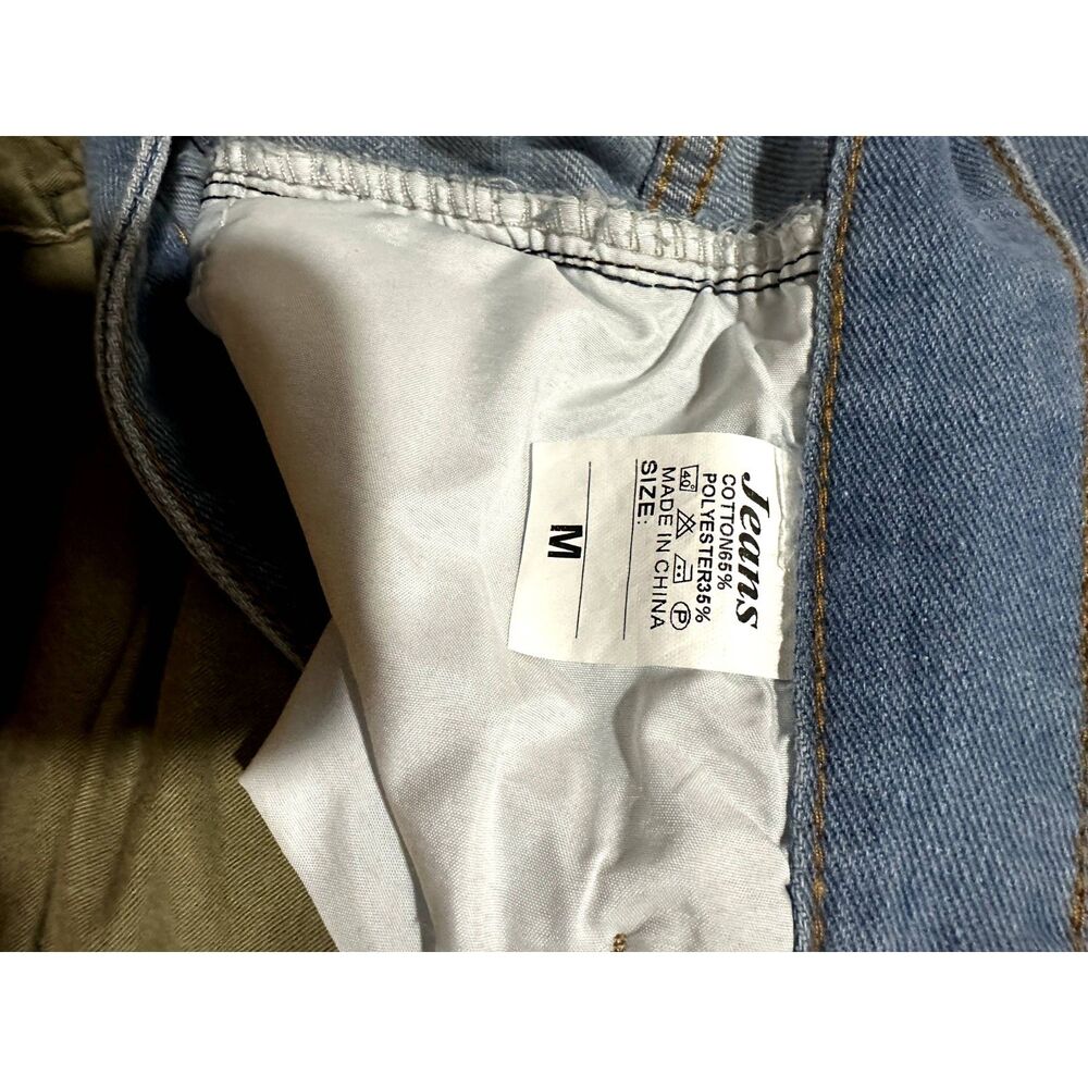 Jeans - Size Medium - trendy tears, tatters, rips (no brand) - Picture 3 of 3